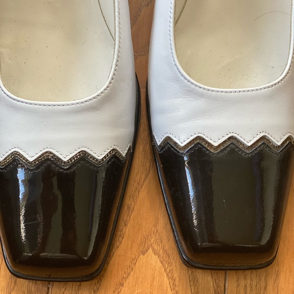 Stuart Weitzman Shoes - Picture 5 of 8